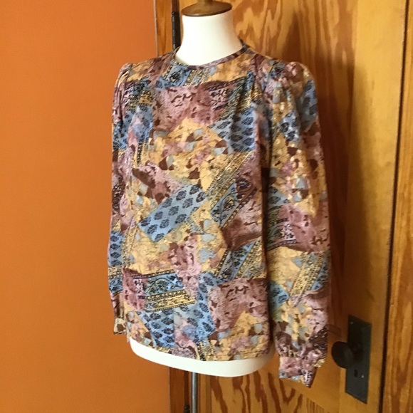 SOLD Vintage dressy patchwork print pretty blouse - Picture 3 of 8